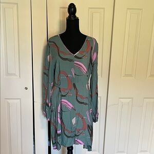 Nine West Green and Pink Long Sleeve Dress